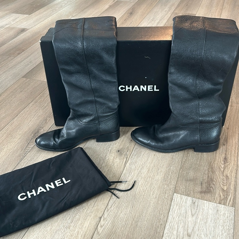 Good Condition Chanel Black Knee Boots (Sz 39.5)